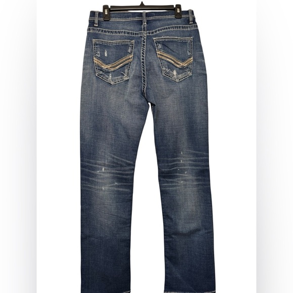 BKE Tyler Straight Leg Stretch Distressed Jeans - Picture 2 of 8